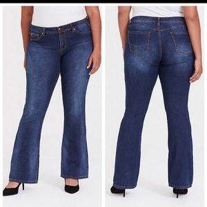 Torrid - Source of Wisdom Jeans - Slim Boot - 20